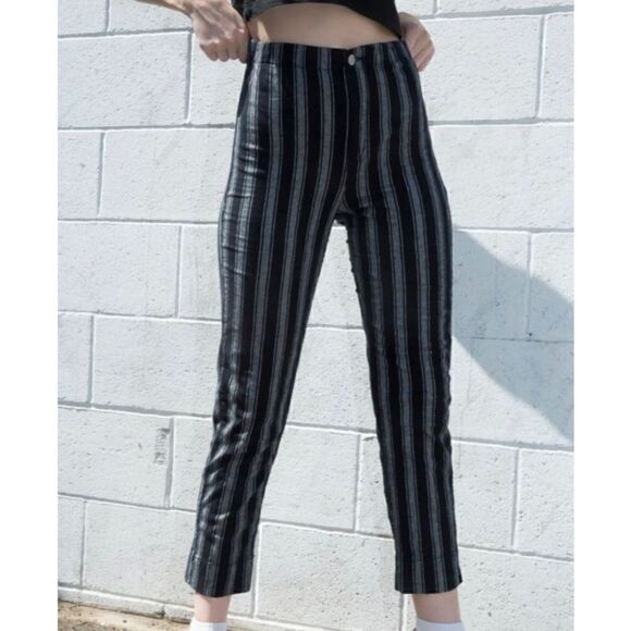 Brandy Melville TILDEN PANTS  - Picture 1 of 16